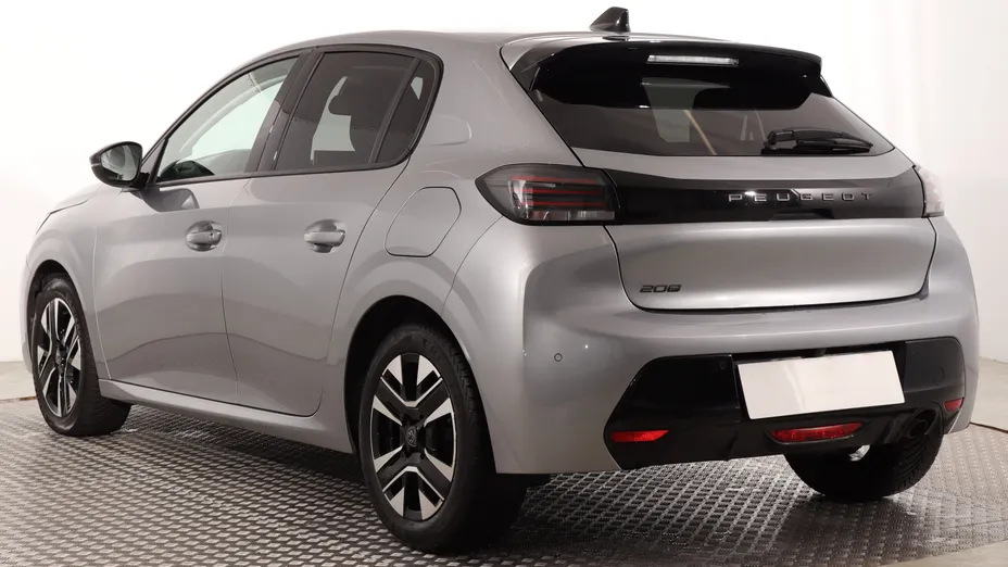 Peugeot 208 -