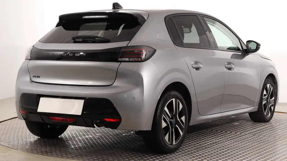 Peugeot 208 -
