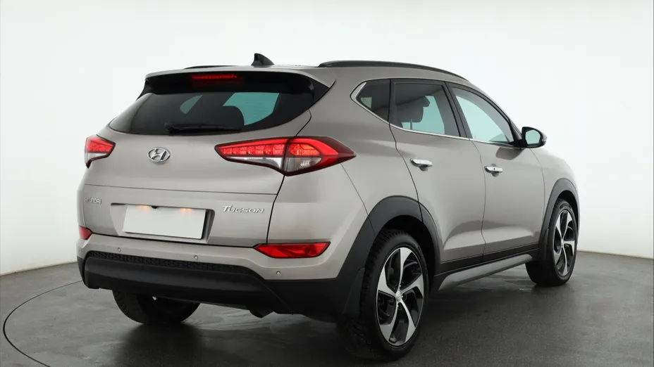 Hyundai Tucson -