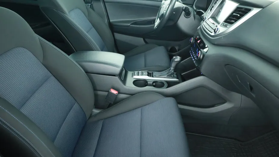 Hyundai Tucson -