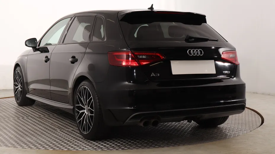 Audi A3 -