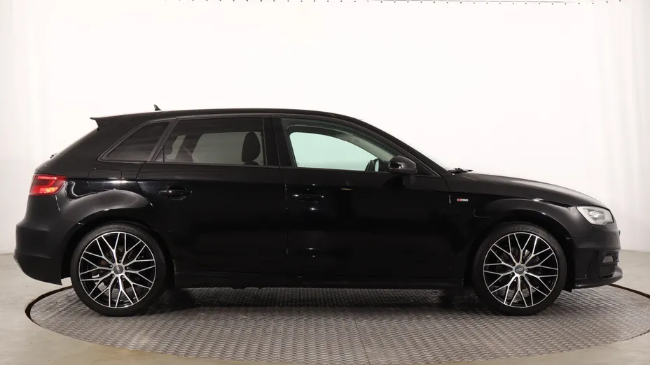 Audi A3 -