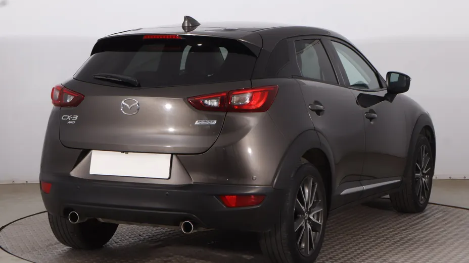 Mazda CX-3 -