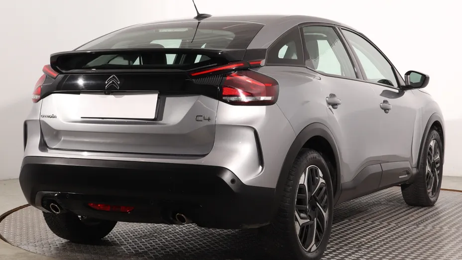 Citroen C4 -