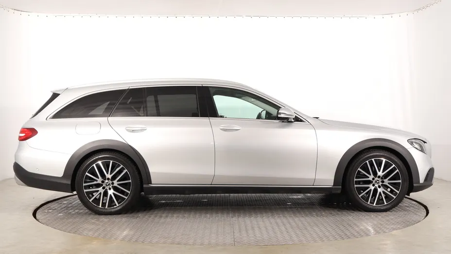 Mercedes E Klasa -