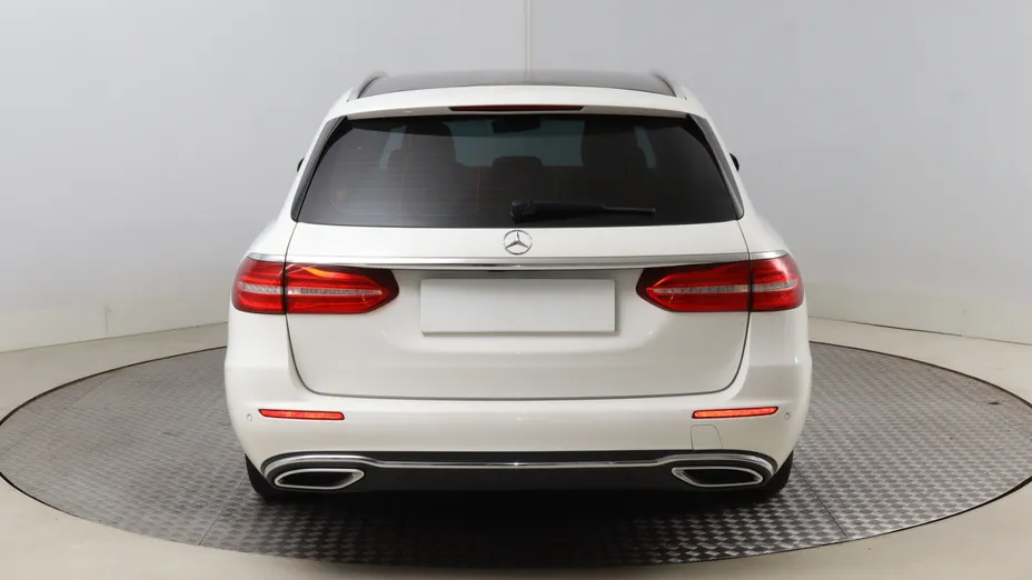 Mercedes E Klasa -