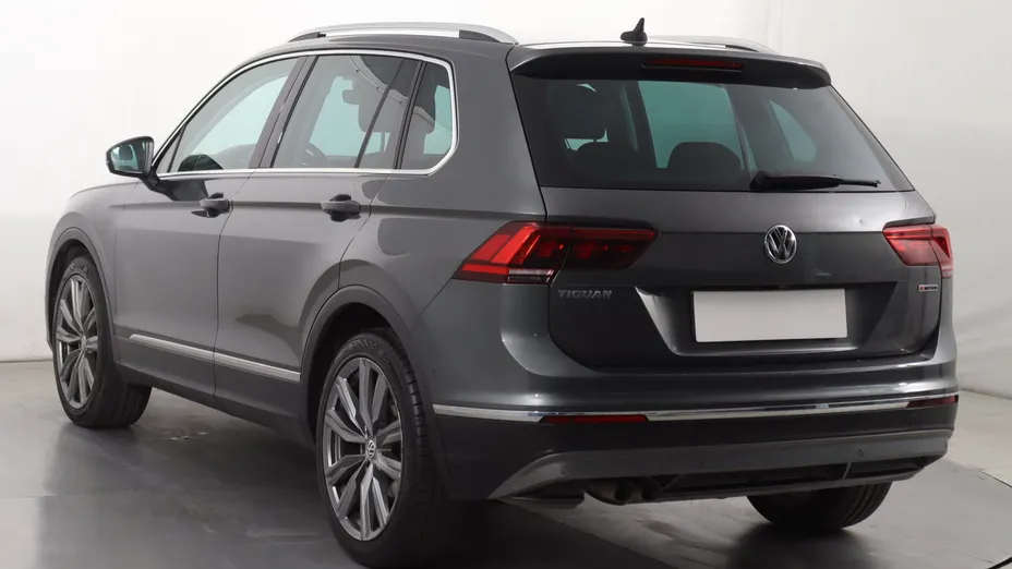 VW Tiguan -