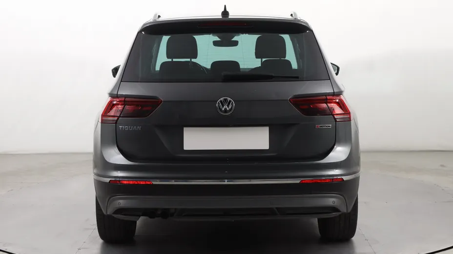 VW Tiguan -