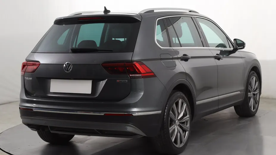 VW Tiguan -