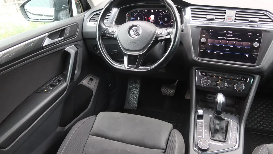 VW Tiguan -