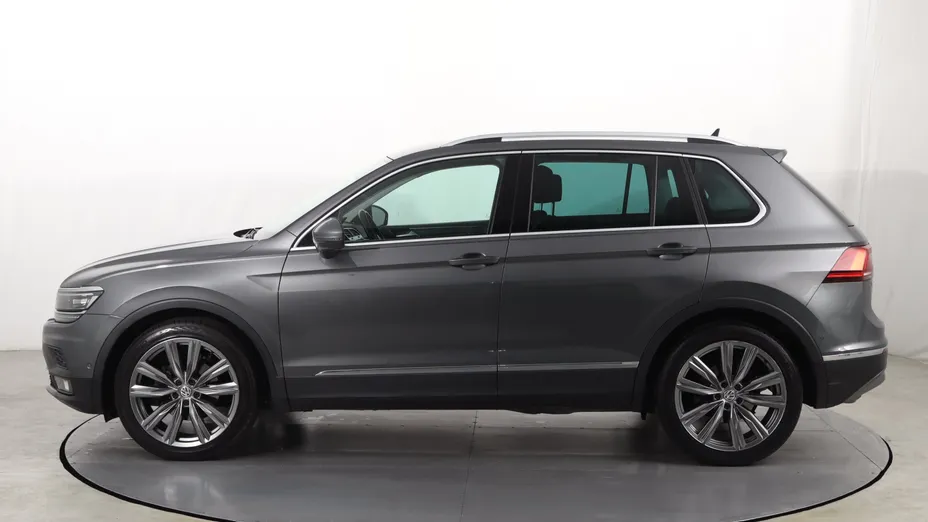 VW Tiguan -