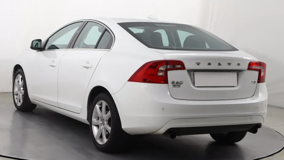 Volvo S60 -