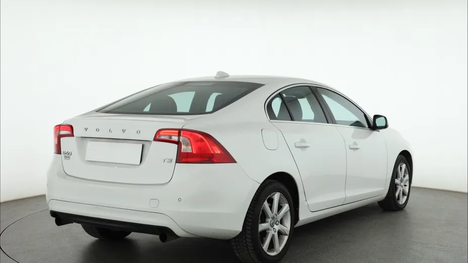 Volvo S60 -