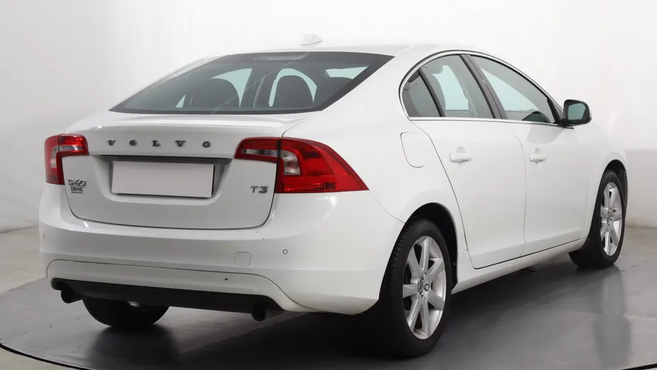 Volvo S60 -