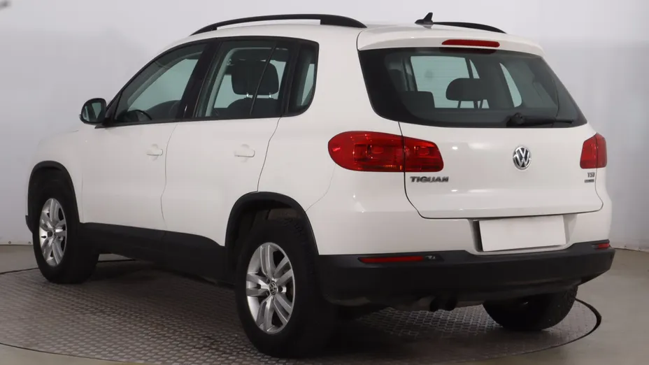 VW Tiguan -