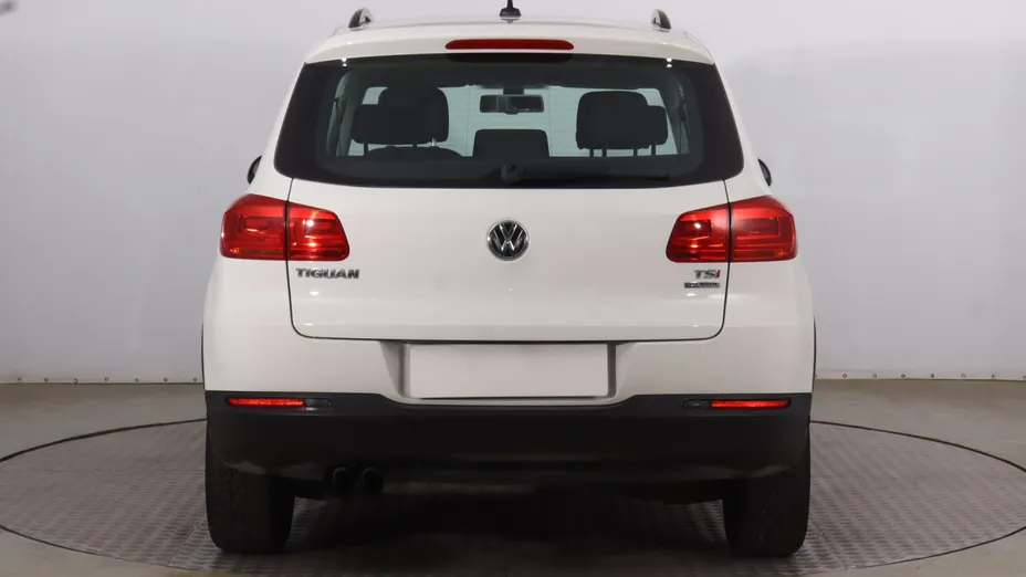 VW Tiguan -