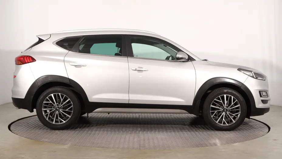Hyundai Tucson -