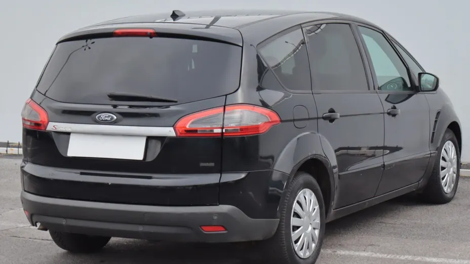 Ford S-MAX -