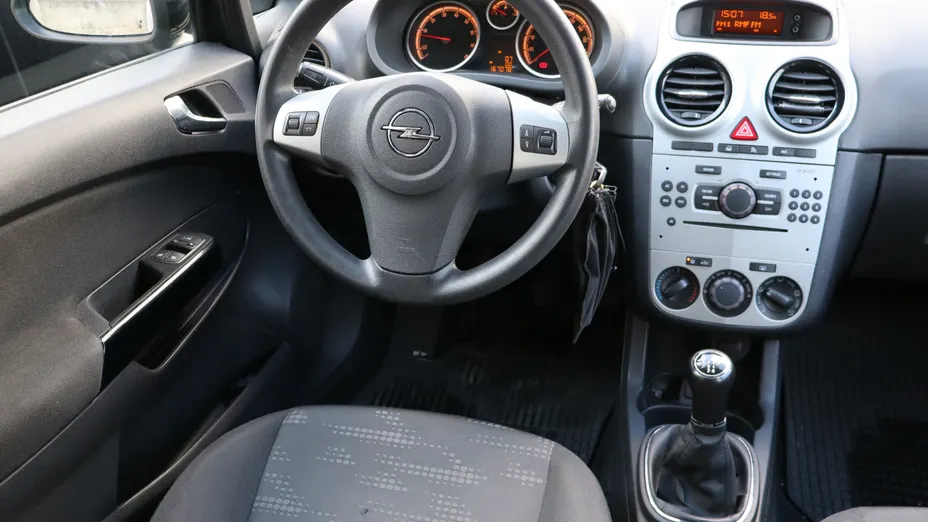 Opel Corsa -