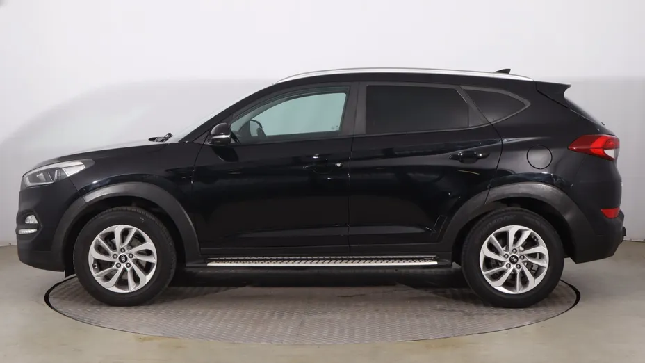 Hyundai Tucson -