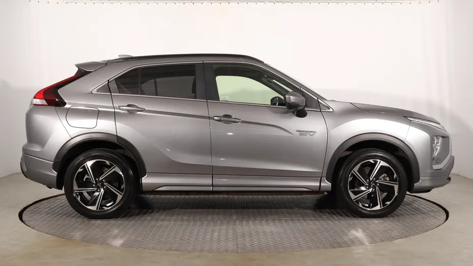 Mitsubishi Eclipse Cross -
