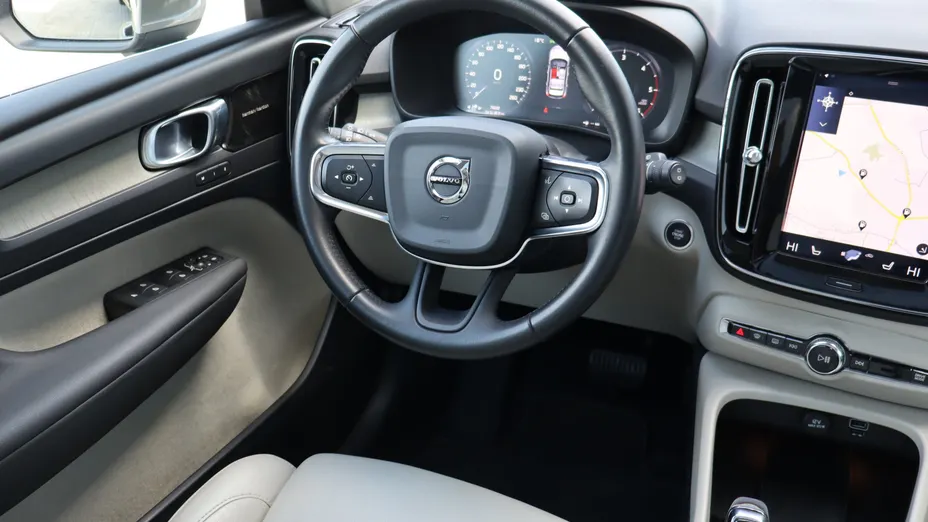 Volvo XC40 -