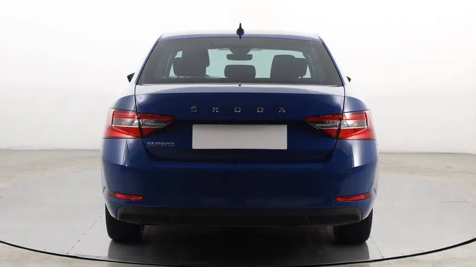 Skoda Superb -