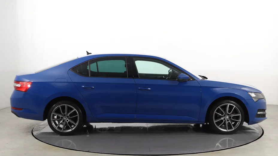 Skoda Superb -
