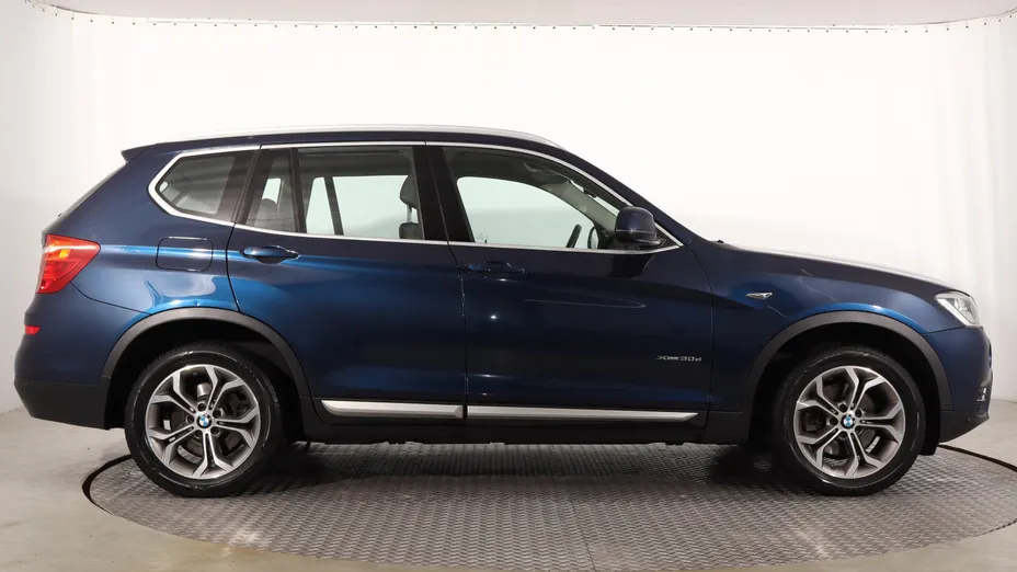 BMW X3 -