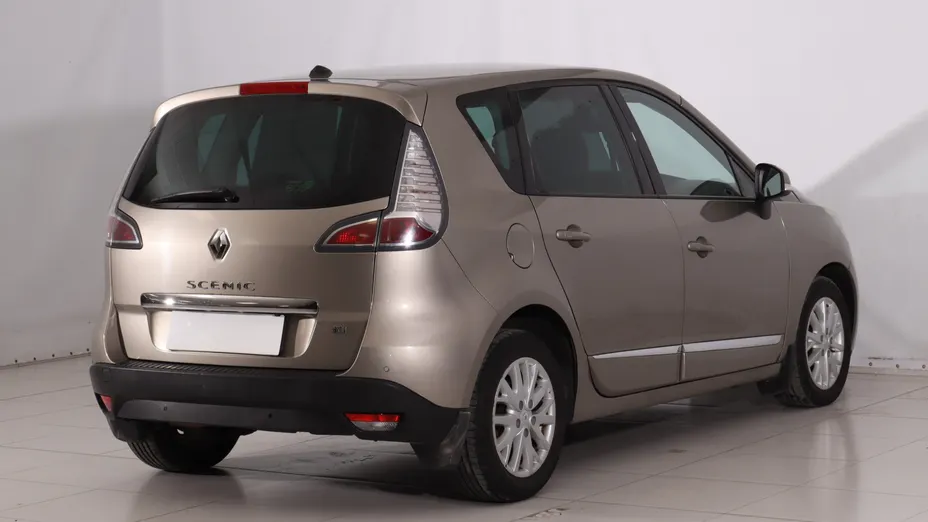 Renault Scenic -
