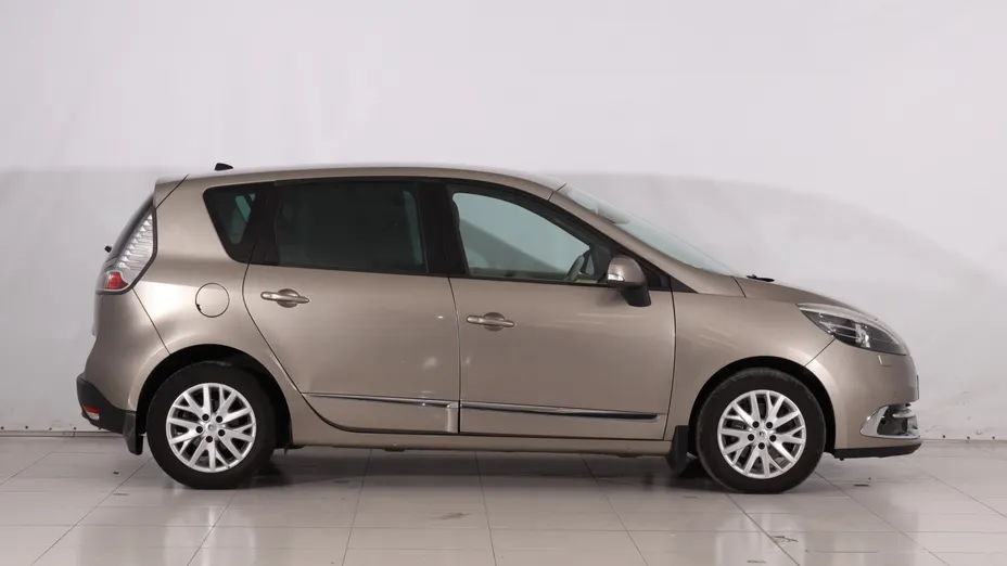 Renault Scenic -
