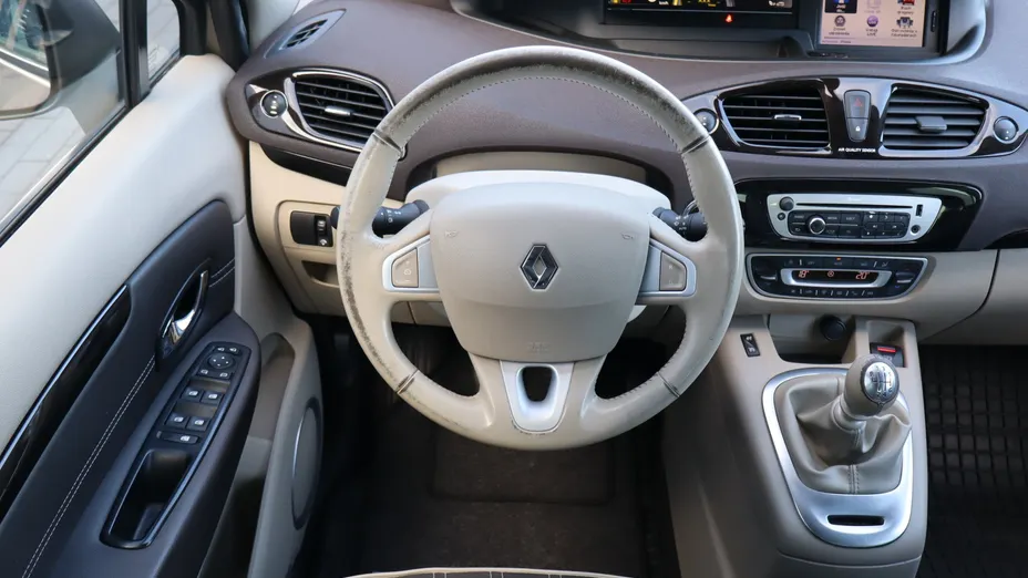 Renault Scenic -