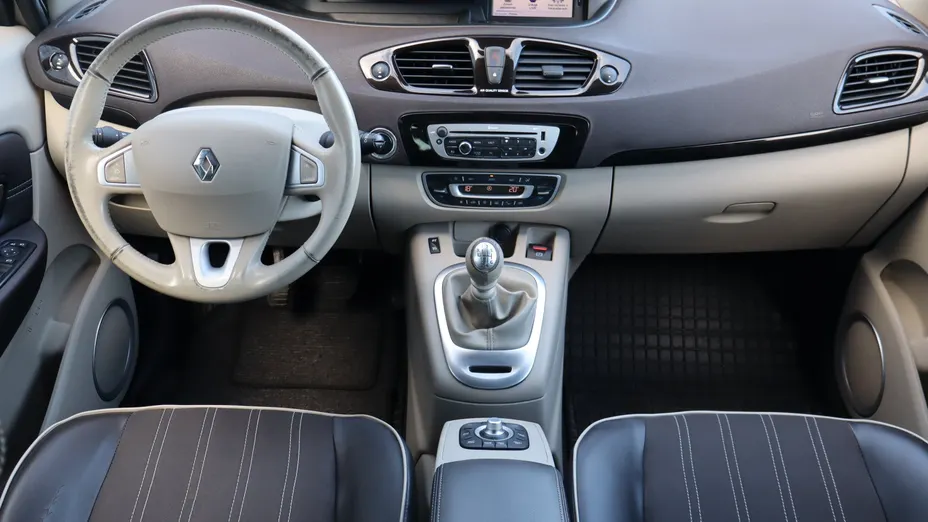 Renault Scenic -