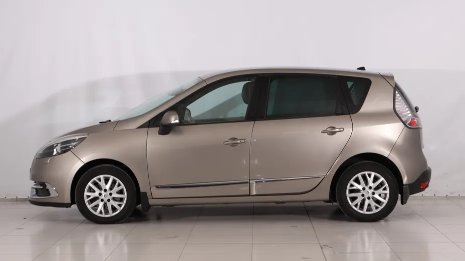 Renault Scenic -