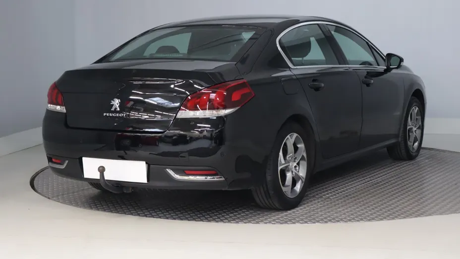 Peugeot 508 -