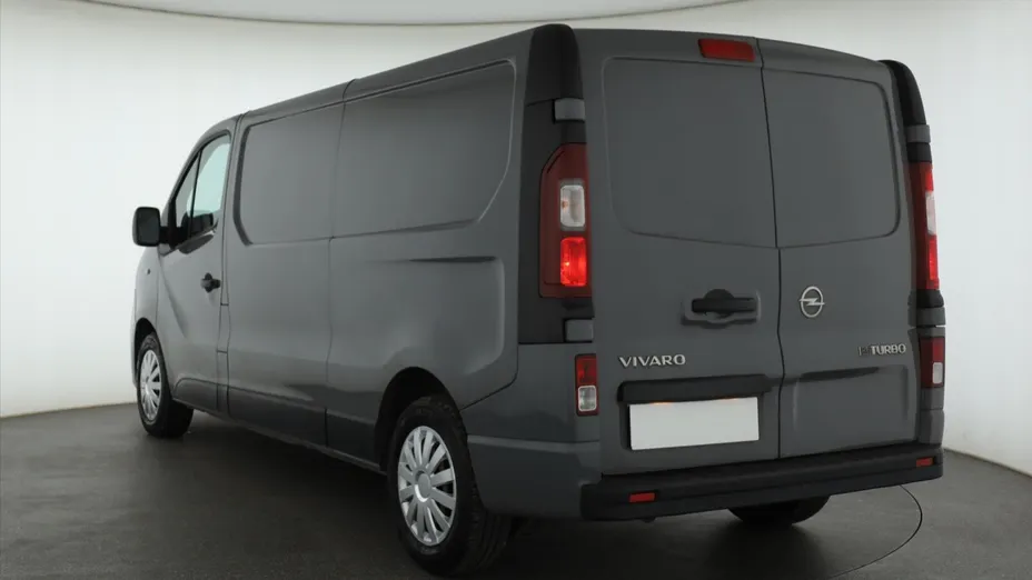 Opel Vivaro -