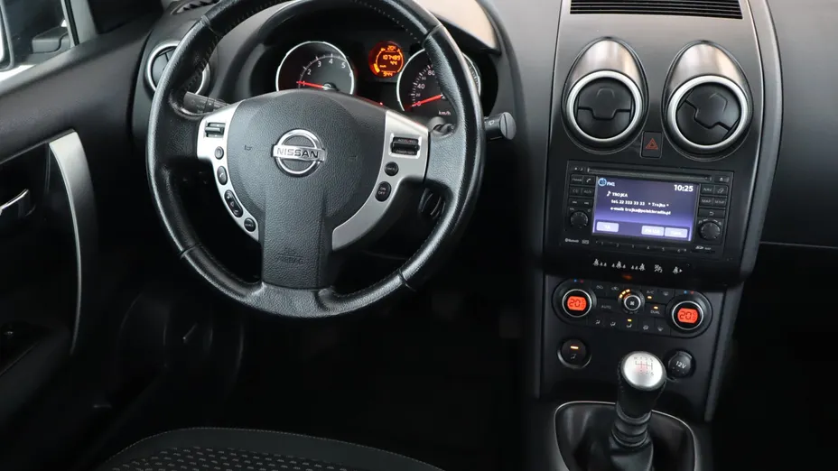 Nissan Qashqai -