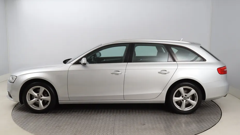 Audi A4 -