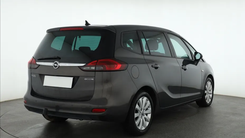 Opel Zafira -