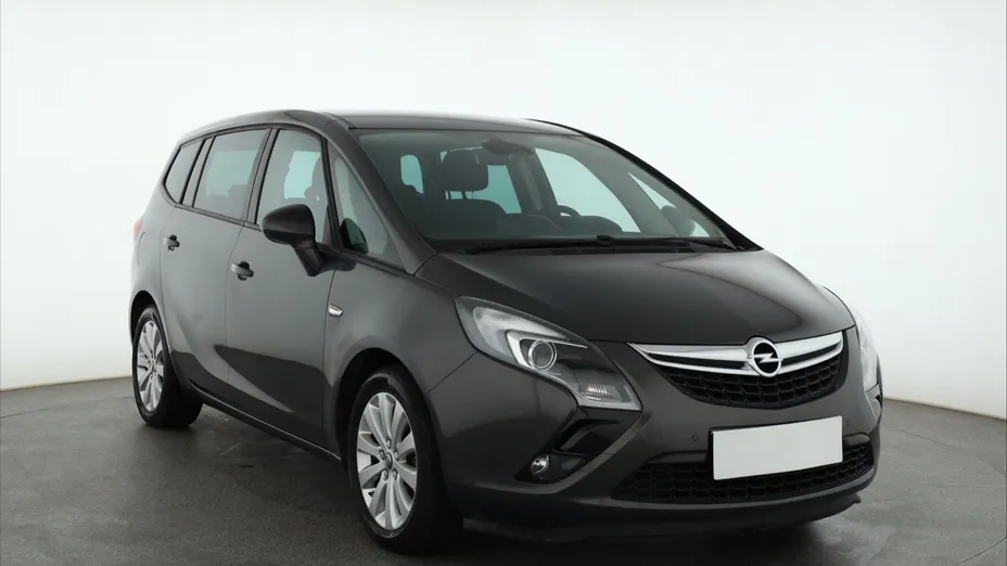 Opel Zafira -