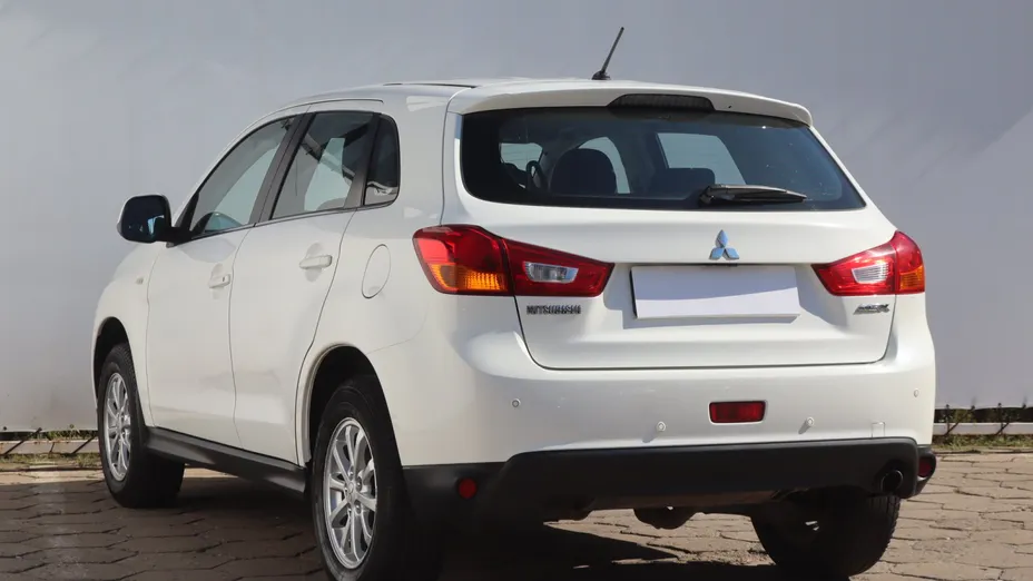 Mitsubishi ASX -