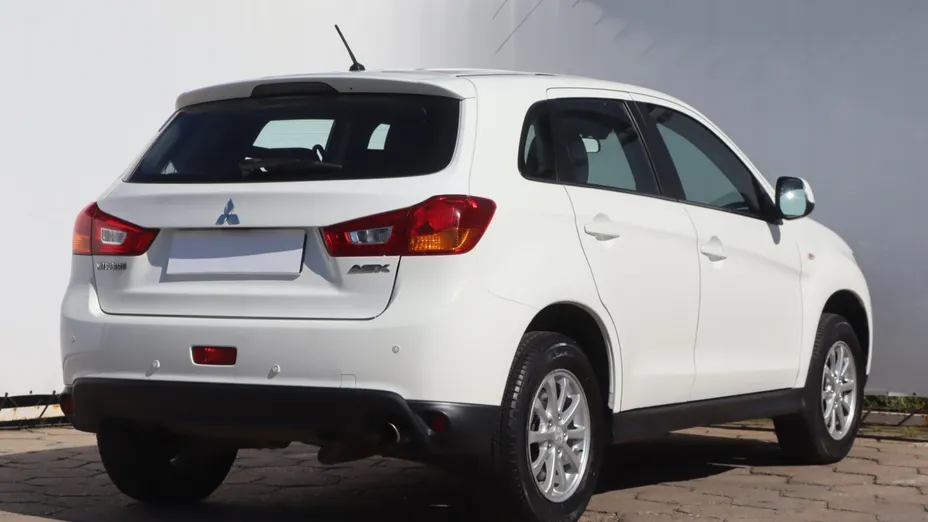 Mitsubishi ASX -
