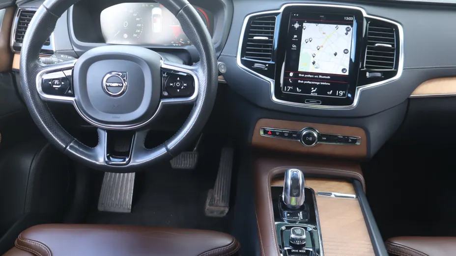 Volvo XC90 -