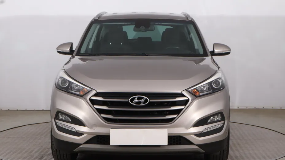 Hyundai Tucson -
