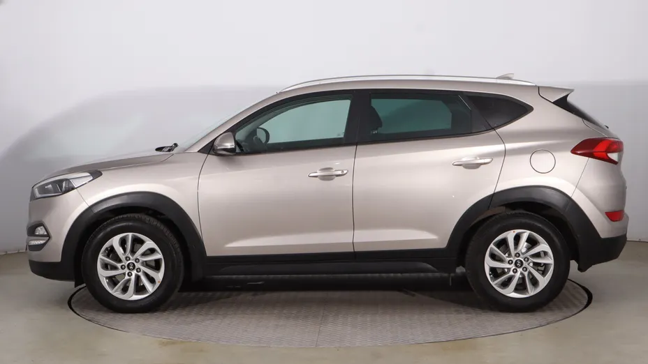 Hyundai Tucson -