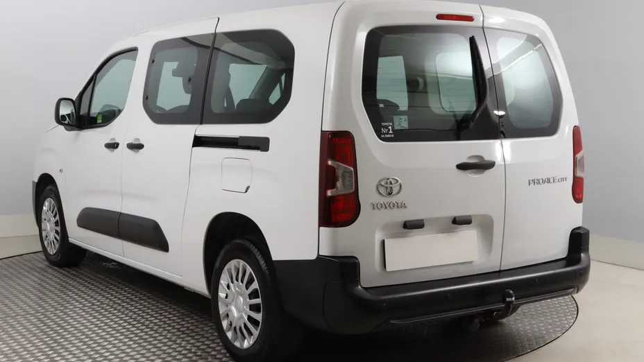 Toyota Proace City Verso -