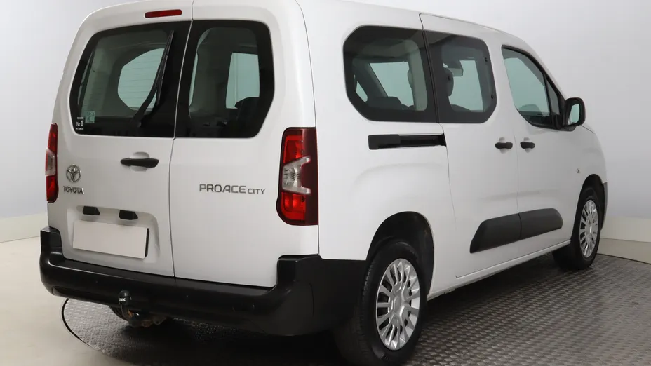 Toyota Proace City Verso -