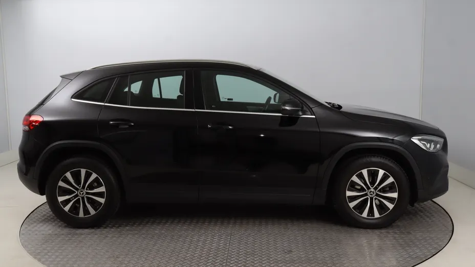 Mercedes GLA -