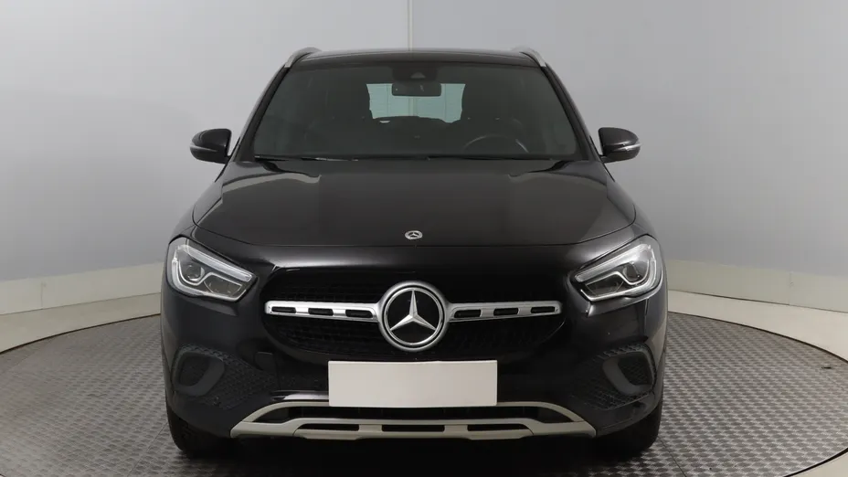 Mercedes GLA -