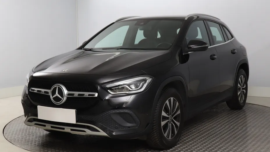 Mercedes GLA -